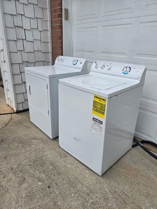 General Eléctric WASHER AND DRYER SET