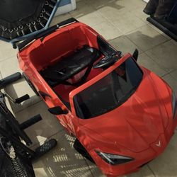 Power wheel Corvette.