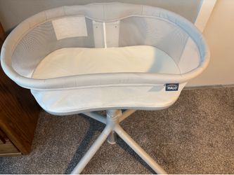 Halo BassiNest Swivel Sleeper