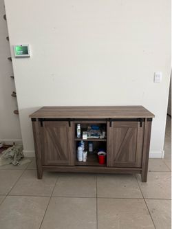 Farmhouse Sliding Barn Door Sideboard