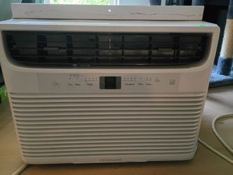 Frigidaire AC unit 12,000 BTU
