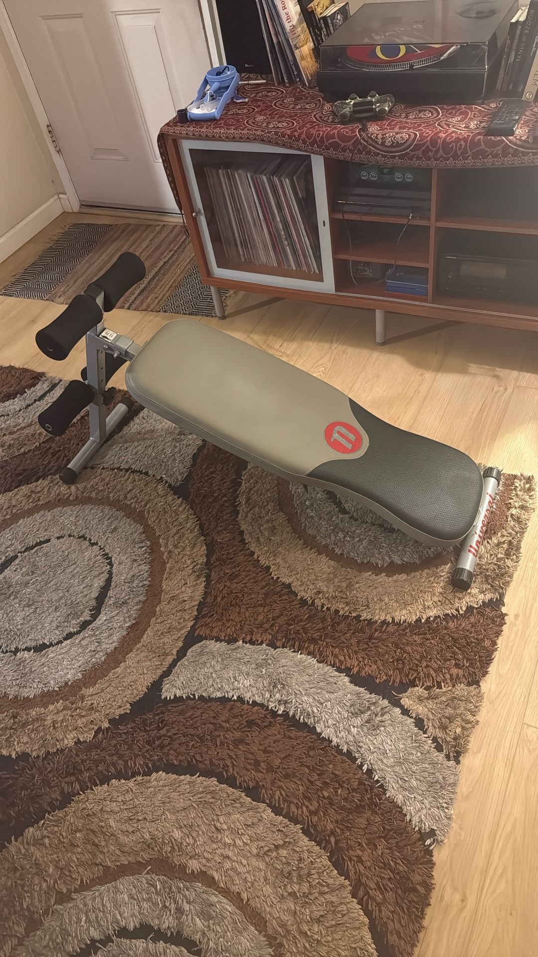 An Bench Abs 
