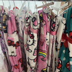 Hello Kitty Blankets 