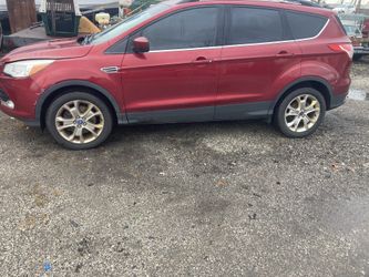 Parts For Sale. Escape 2014