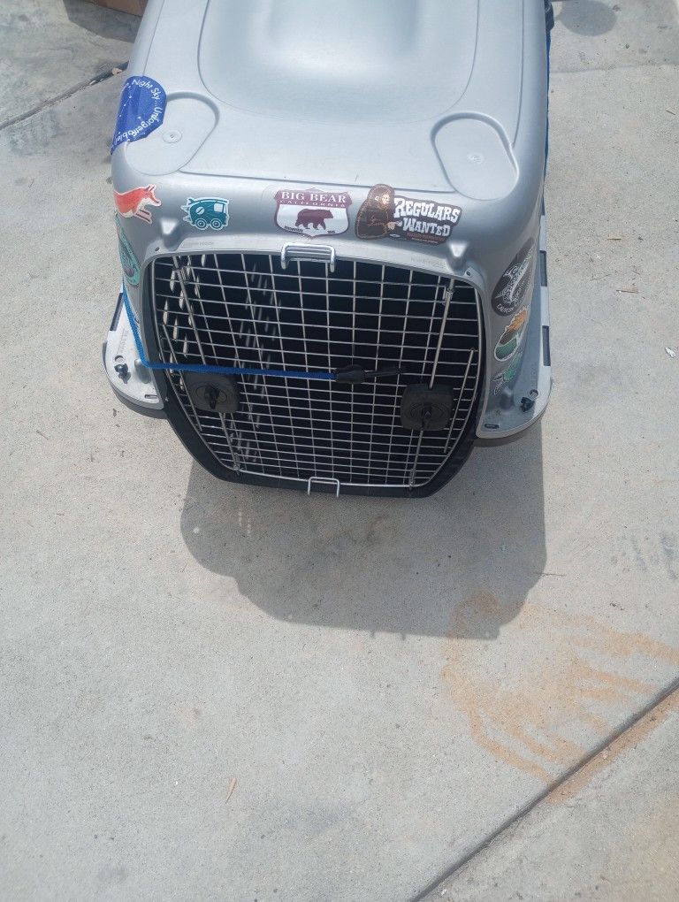 DOG CRATE KENNEL