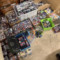 MASSIVE 65K PLUS UNASSORTED SPORTS CARDS LOT