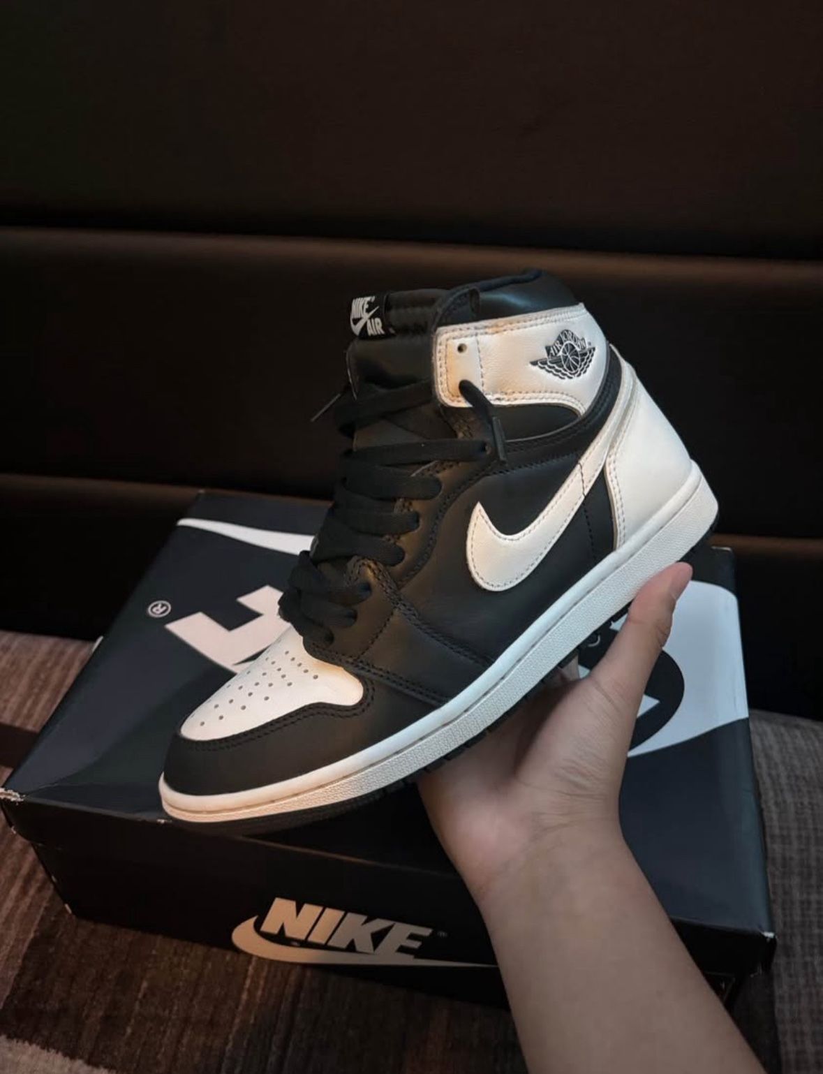 Jordan 1 Black and white