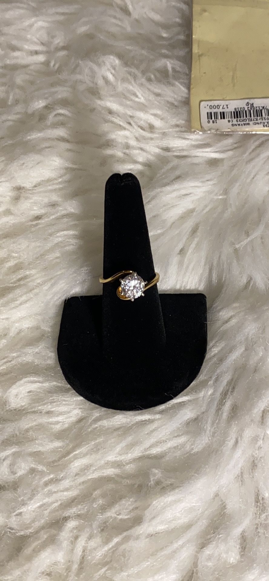 18K GOLD PLATED SIZE 8 RING