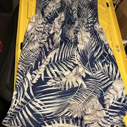 Women’s stretch halter top dress med