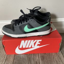 Nike Dunk Low Green Glow
