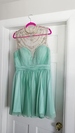 Absolutely stunning dress