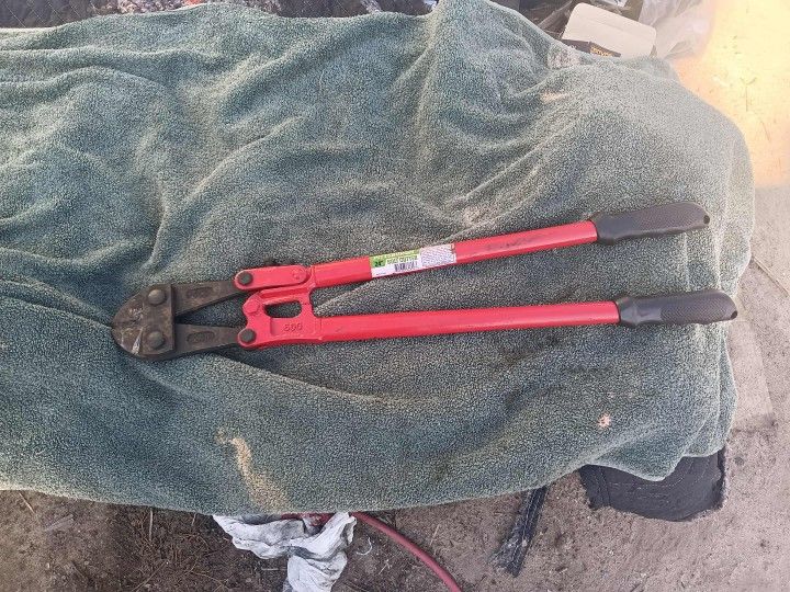 New Bow Cutters