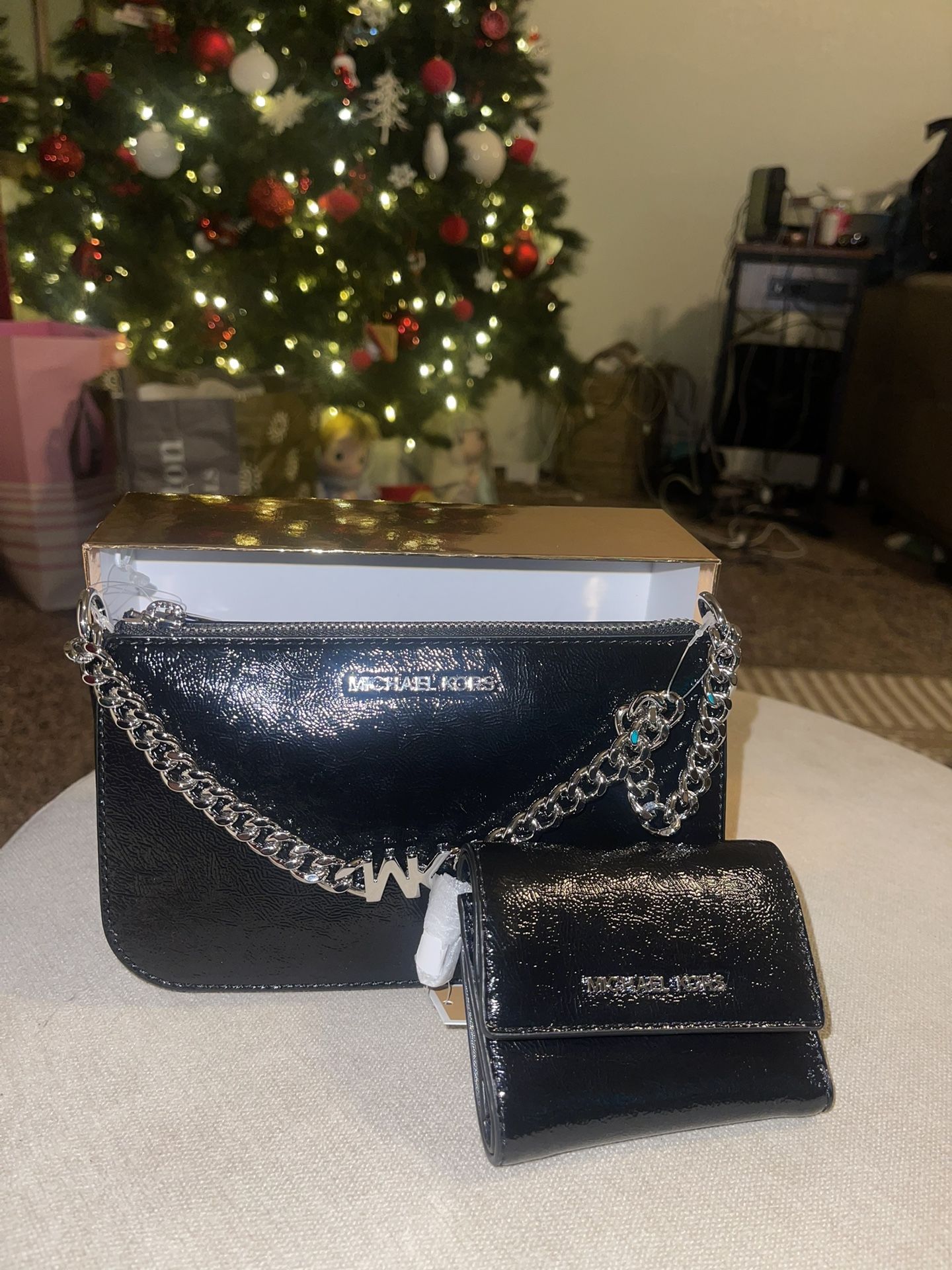 Michael Kors Mini Purse With Wallet