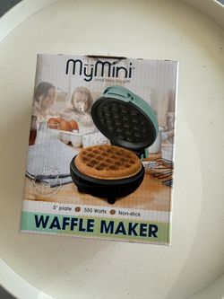 Mini Waffle Maker