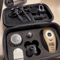 Freedom Grooming Kit + Travel Case  And Charging Dock 