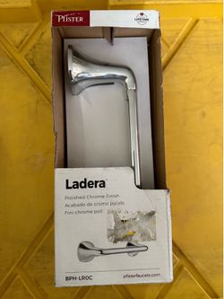 Ladera Toilet Paper Holder in Chrome