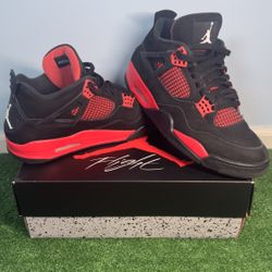 Air Jordan Retro 4 'Red Thunder'