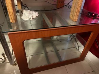 Corner Table
