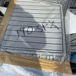 Sea Ray Boat   190 XPS Seadeck 