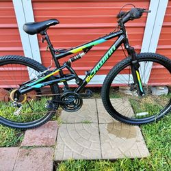Mongoose Mouth Bike