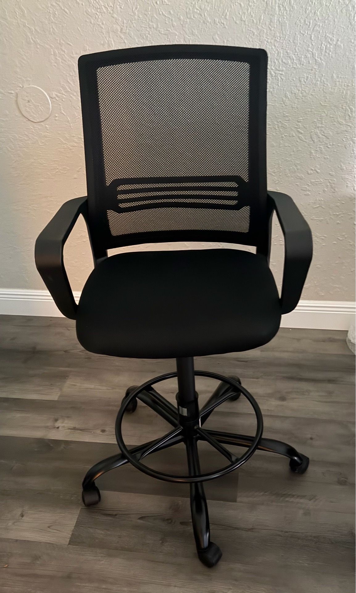 Office Chair - Adjustable Height