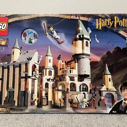 New LEGO Harry Potter Hogwarts Castle (1st Edition) 4709