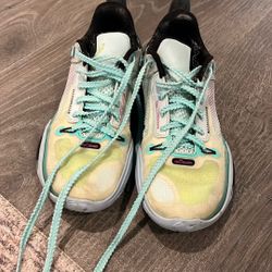 Li-NingWade All City 11 'Ice Blood' Size 8