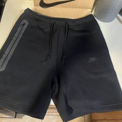Nike Tech fleece Shorts Size M in Men