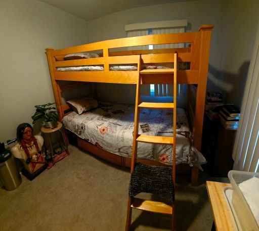 Solid Wood Twin Bunk Beds./ Sale PENDING