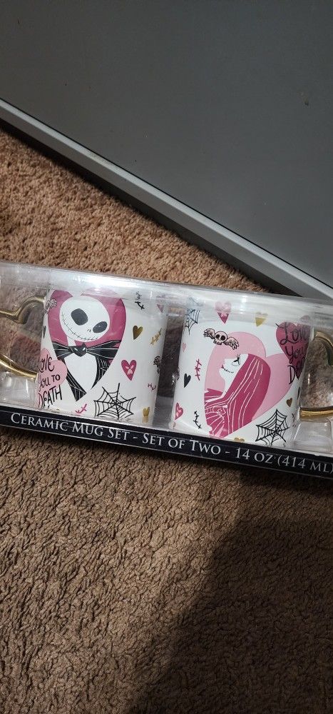 Disney Nightmare Before Christmas Jack & Sally Cups