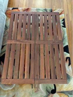Coffee table/ 2 benches