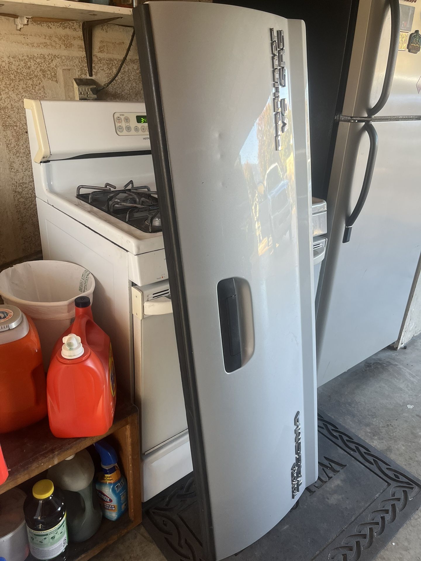 2008. Toyota Tacoma. Tail Gate.