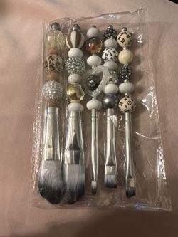 Makeup Brushes