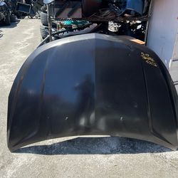 2013-2017 Chevy traverse hood