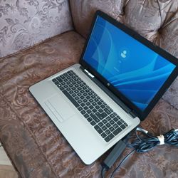 Touchscreen Laptop HP-ba113cl-AMD-A10-9600p-12gb Ram-256gb HD SSD Solid 