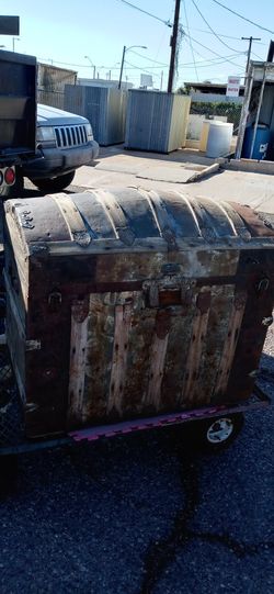 Vintage 1920's Steam Locker