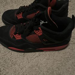 Jordan 4 Red Thunder