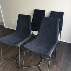 4 Dining Chairs