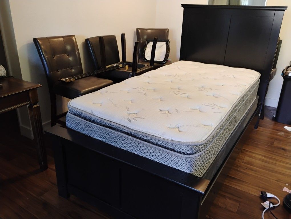 Twin Beds