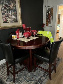 Dinette Table