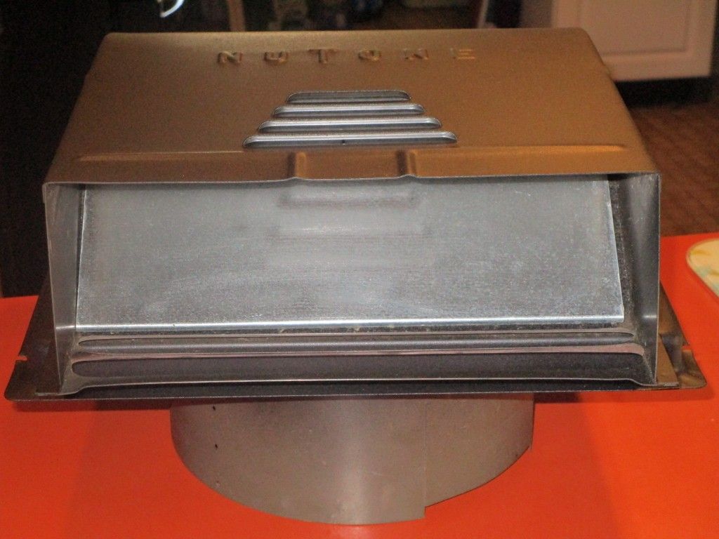 LIKE NEW Nutone Wall Mount Exhaust Vent w/ Spring Loaded Damper