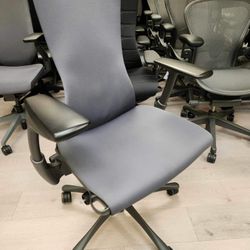 Like New Herman Miller Embody Chair