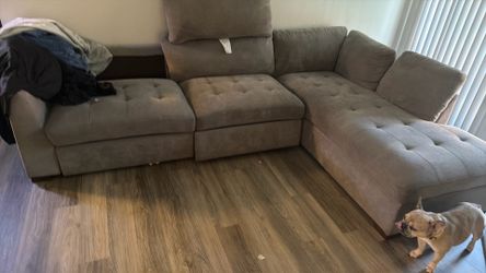 Sectional couch
