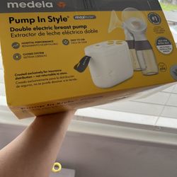 Medela Breast pump 