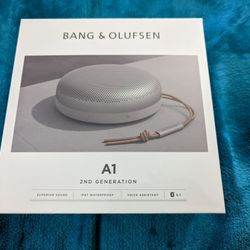 Wireless speaker. Bang & Olufsen Bluetooth