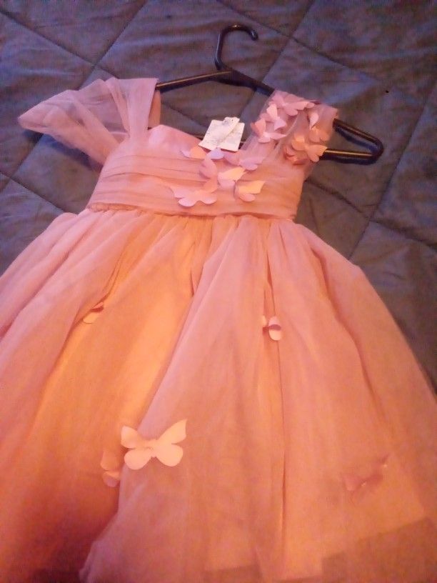 New With Tag To Small For My Child
