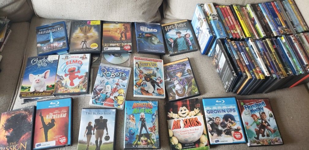 Family Dvd Collection 80+ Titles With Dvd/Blueray Player Included