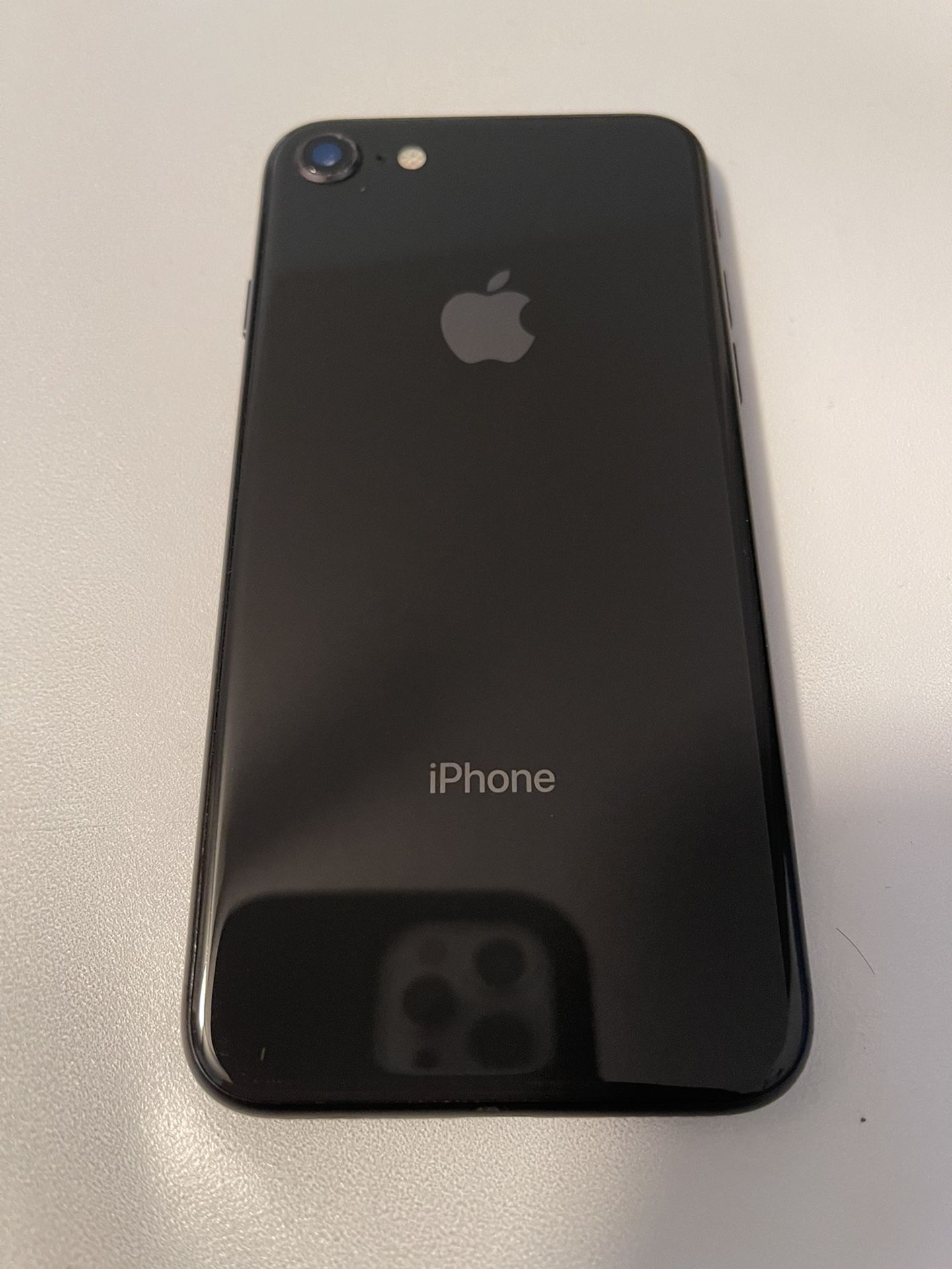 Apple iPhone 8 Unlocked 64gb Firm Price $170