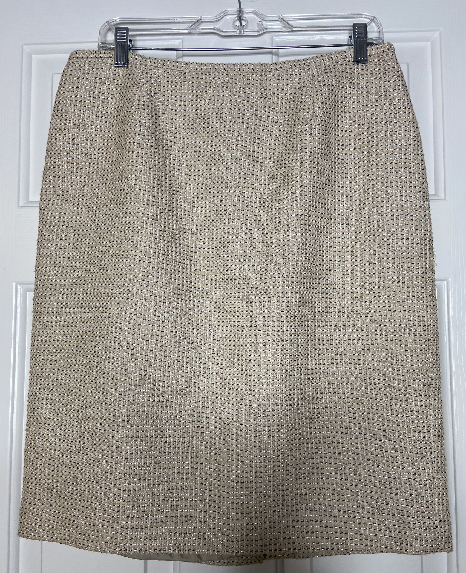 Calvin Klein tweeded khaki skirt size 10