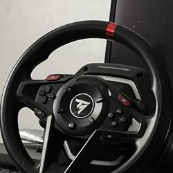 PS4 Steering Wheel Brand New Thrustmaster T128